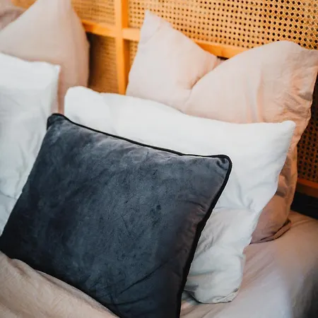 Apartment Roomchic - Les Ambassadeurs *