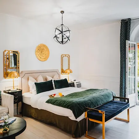 Roomchic - Les Ambassadeurs * Vichy