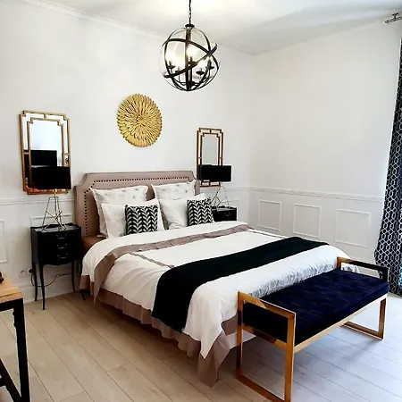 Roomchic - Les Ambassadeurs * Vichy