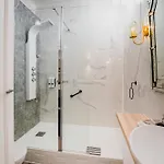 Roomchic - Les Ambassadeurs Vichy