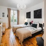 Apartment Roomchic - Les Ambassadeurs Vichy