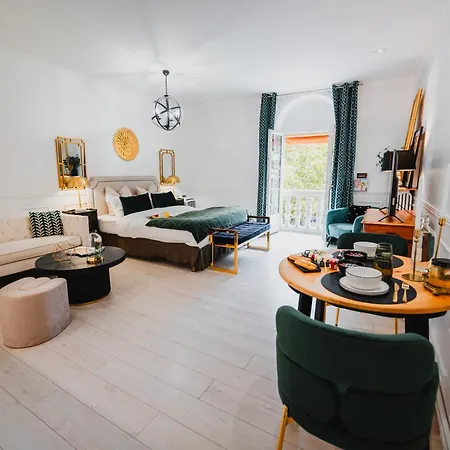 Roomchic - Les Ambassadeurs Vichy