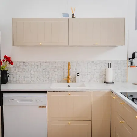 Roomchic - Les Ambassadeurs