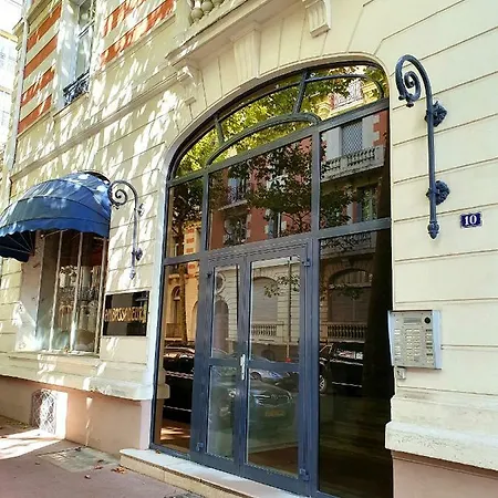 Roomchic - Les Ambassadeurs Apartmán Vichy