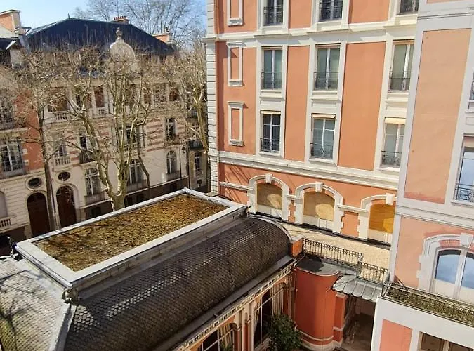 Roomchic - Les Ambassadeurs Apartament Vichy