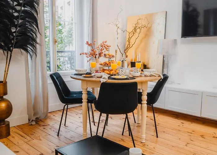 Roomchic - Les Ambassadeurs * Vichy