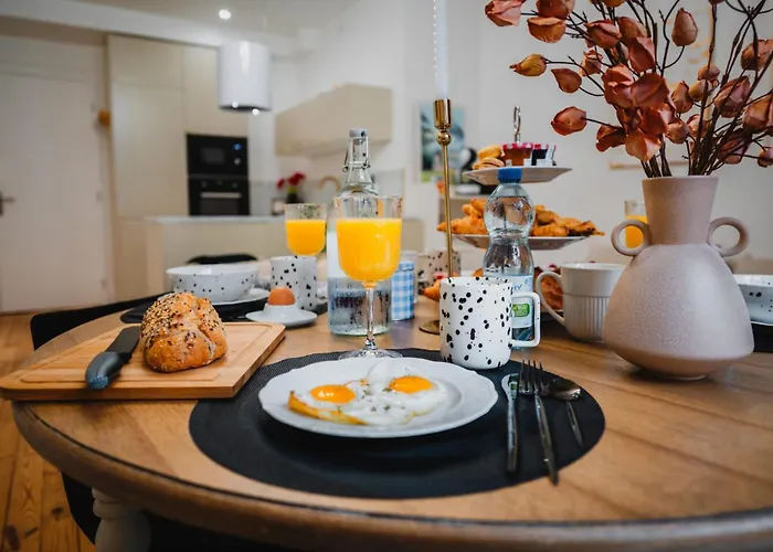 Roomchic - Les Ambassadeurs