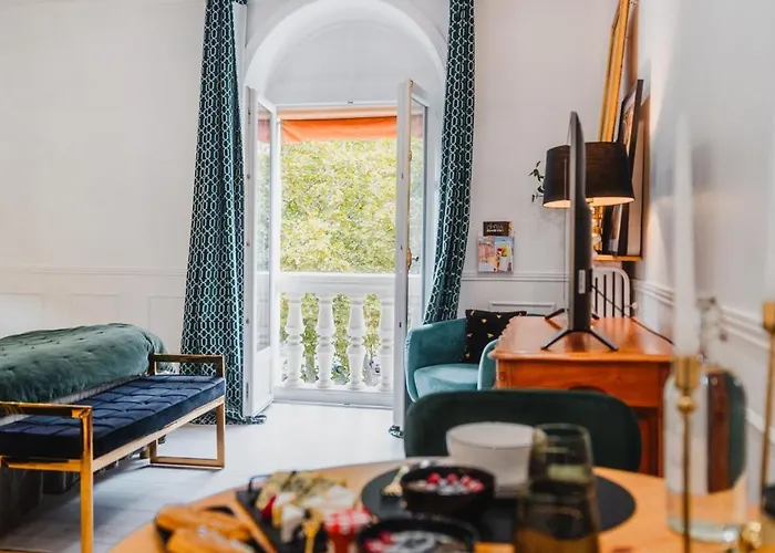 Roomchic - Les Ambassadeurs Vichy