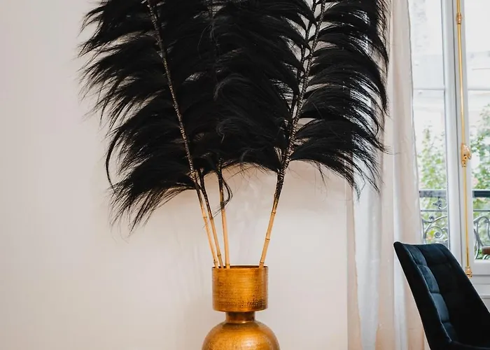 Roomchic - Les Ambassadeurs *