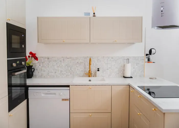 Roomchic - Les Ambassadeurs