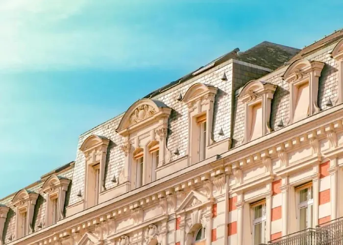 Roomchic - Les Ambassadeurs Apartament *